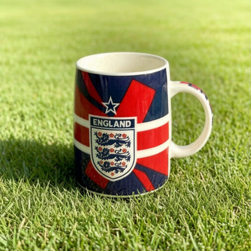 England Three Lions 2026 World Cup Ceramic Mug - Official Team Crest Coffee Cup for Fans